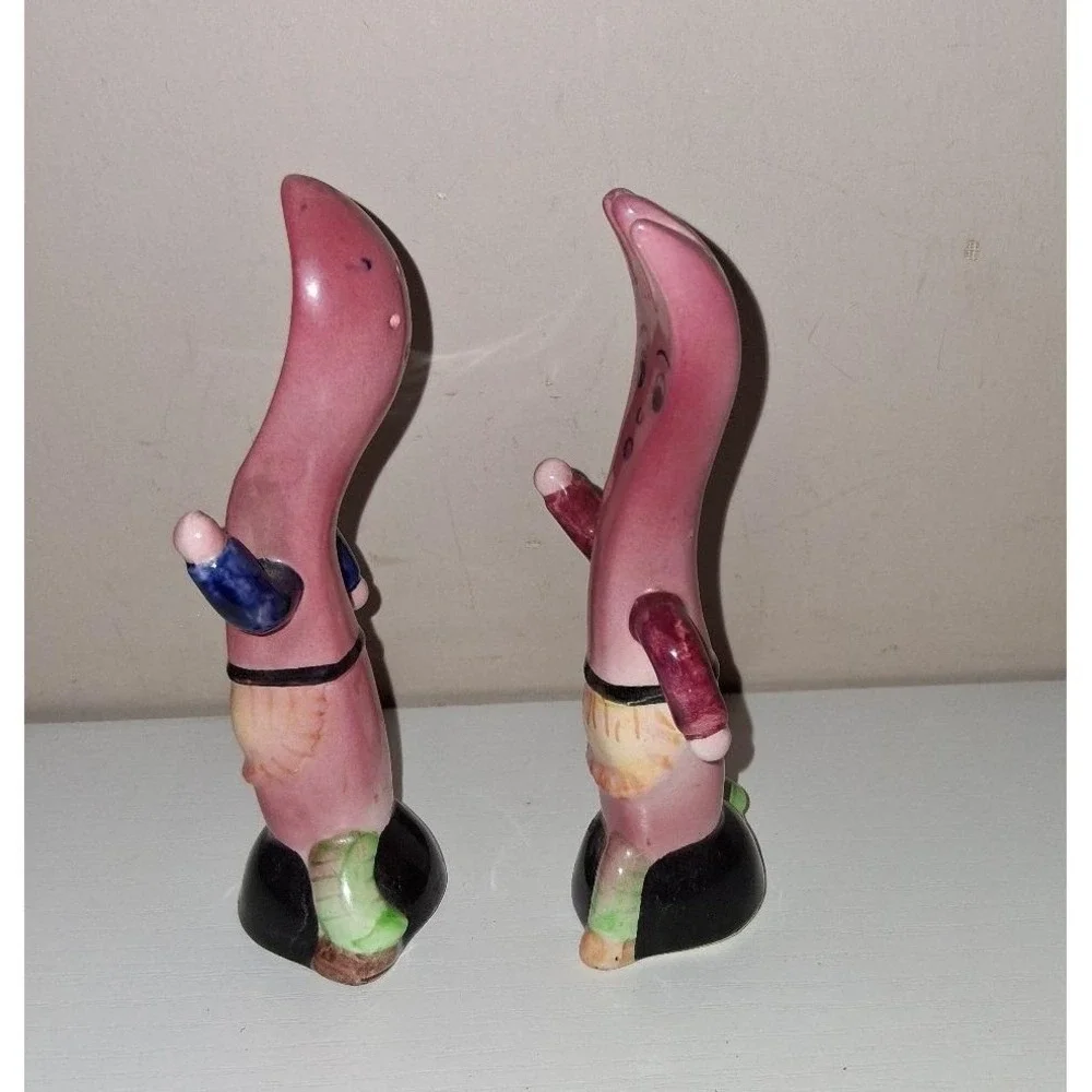 Vintage Anthropomorphic Spoon Fork Salt Pepper Shakers Pink Ceramic Japan Kitsch